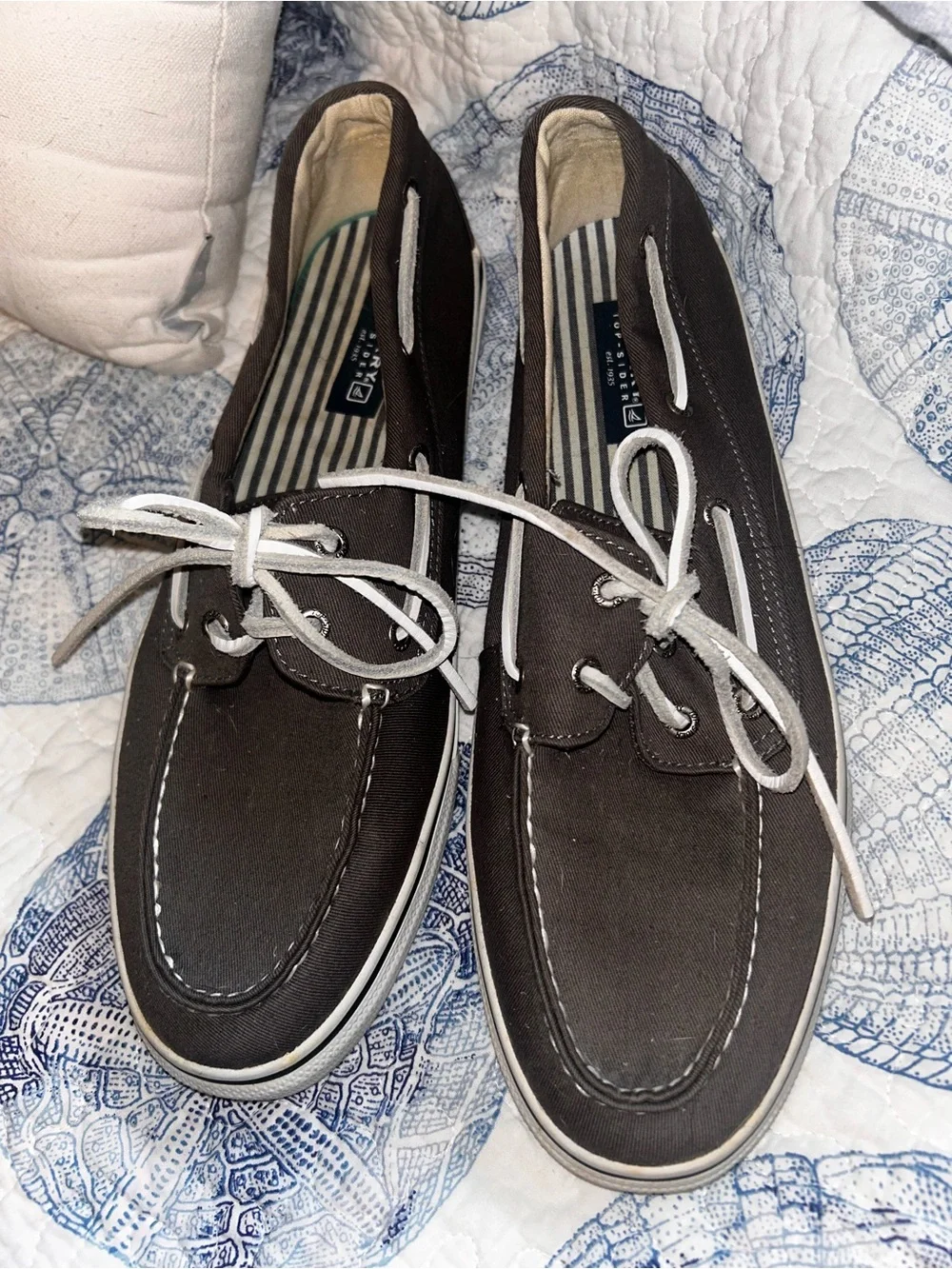 Sperry boat shoes